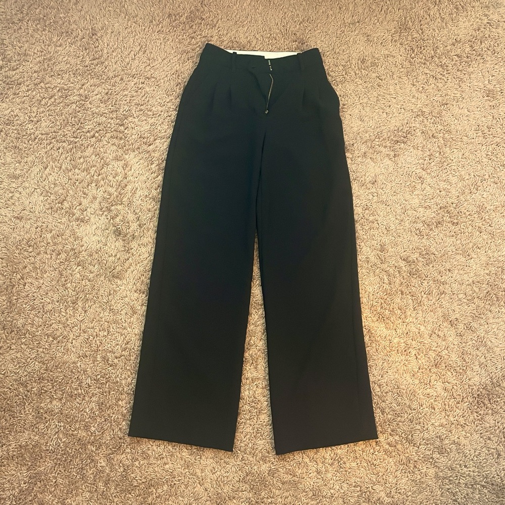 Aritzia Wilfred Effortless Pant